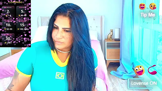Madelene_Navarro