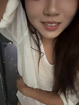 Youbaby-Love - 哥哥帮妹妹脱衣服揉胸