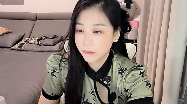 FF-Yuwei - 指定脱一件衣服+5分钟小粉控制