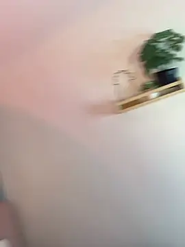 KendalMilleer - suck both nipples at the same time