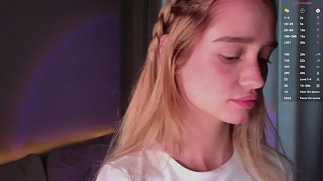 AliviaWithLove - Show my ass <3