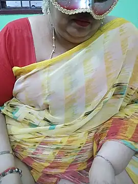 Tamil-mayasri - Suck boobs