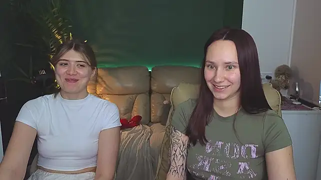 HotCaramellsTV - MASSAGE TITS+ :gift:4LT