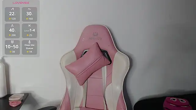 Jessica_Dove