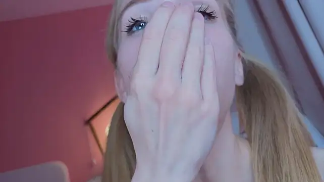 Elis_Fox - FINGER TIGHT ASSHOLE. ALICE !! ;p