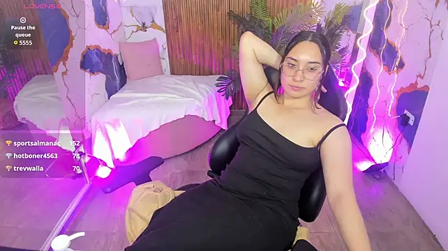 Nanni_tay - Toples + blowjob saliva