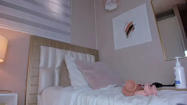 Isabela__x - SEXY NAKED