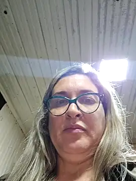 BellaFortuneGaucha - Peitos no carro janela aberta