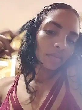 Valentina_gomez1 - DOWN AND OIL