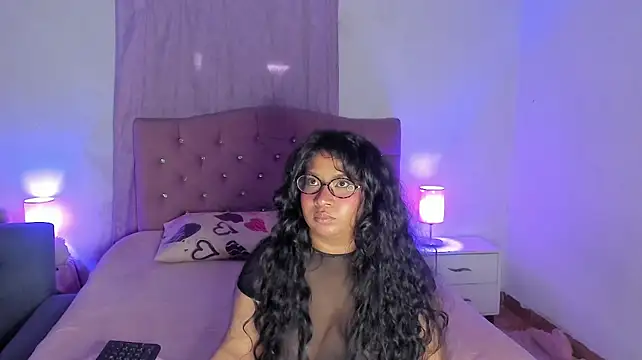 Latinabombsheell - OIL BOOBS AND BOUNCE