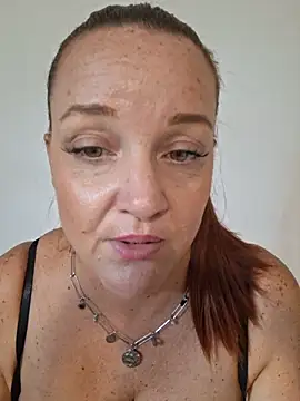 Ladelicieuse2b - Mon jaune 350 video sexy cam