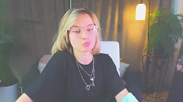 NoraMoreau - vacation on the island