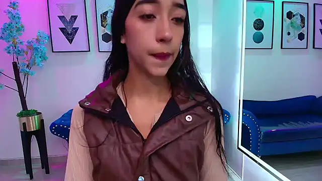 Tammy_creeds - Show boobs + pinch nipples 🍒🔥