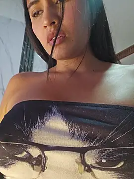 Rumy_2005 - 50 SQUATS NAKED + Toy control x2mn🕹️