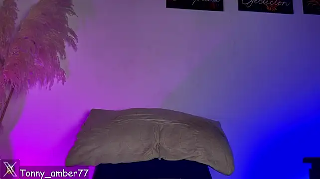 77_Tonny - show full squirt💦💦💦💦