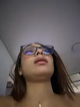 Amira_cute2