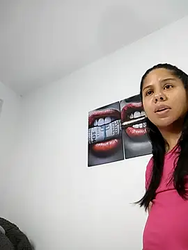DownsonMia - SPREAD PUSSY 😏MIA
