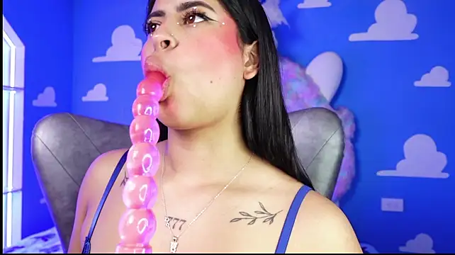 Miss___anya - ruin my make-up with too lots saliva