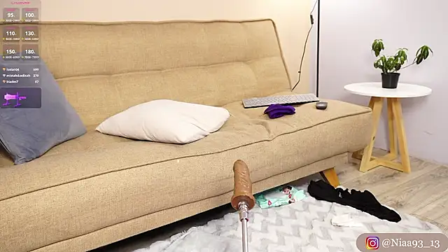 Rihannadeep - Multiple squirt Doggy FUCK MACHINE!