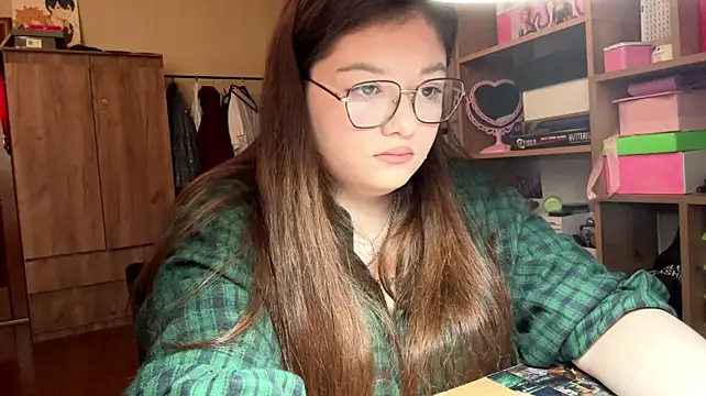 ArianaHowk - Make me smile :)