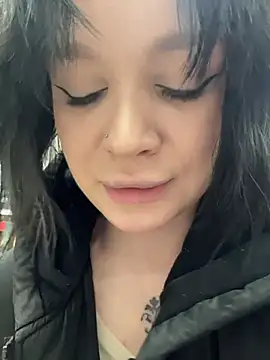 MietteDream - take boob out&keep+smear saliva yum nips