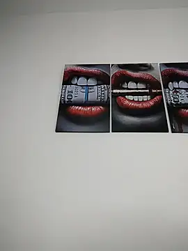 DownsonMia - SPREAD PUSSY 😏MIA