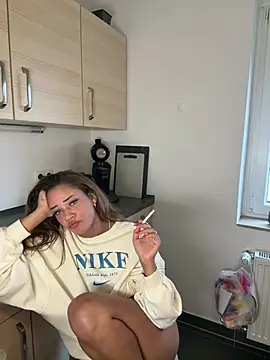 Feluxe_