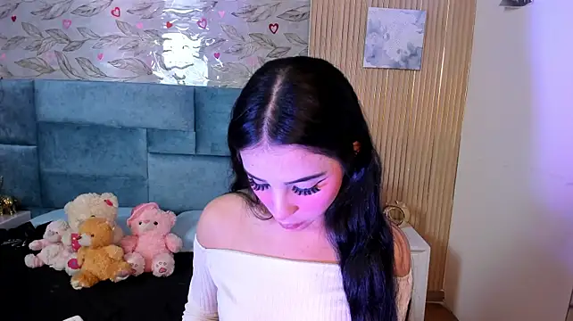 Delphine_doll - A kiss for you.