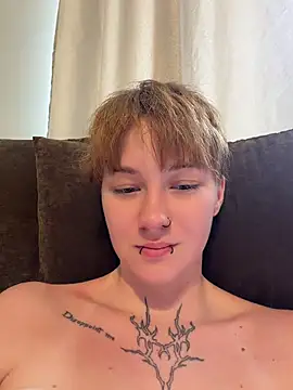 IceMur - anal sex 1 finger