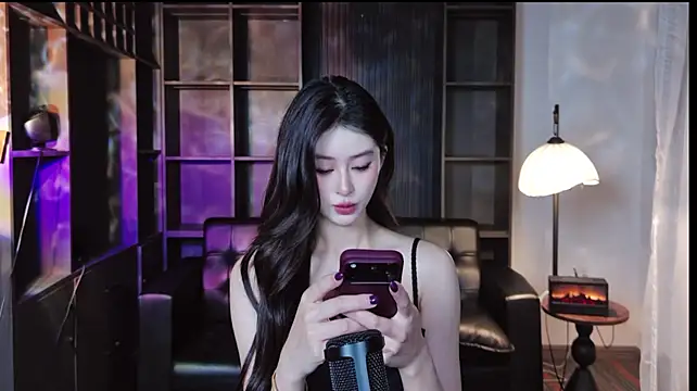 Elowen-8 - 💃性感换装秀（制服诱惑）（新增）