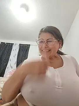 AlexxiaaMat - show ass