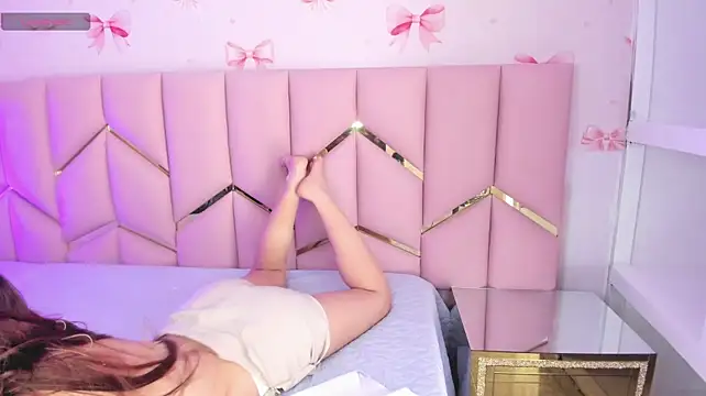 Hellencute18_ - dildo pussy