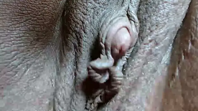 Morenahott1