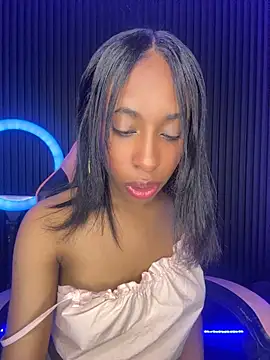 Thalia-fire - Flash ass👀🍑