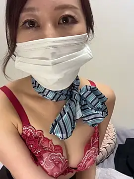 AMI_xox10 - 上着ぽいっ💕