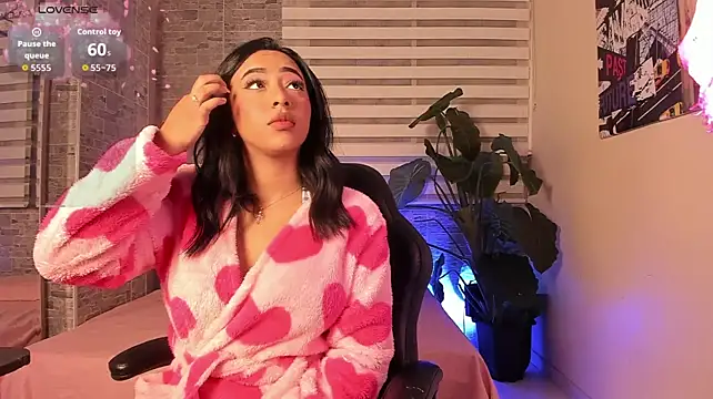 MavyStar - Sucking dildo + very sloppery 🥵