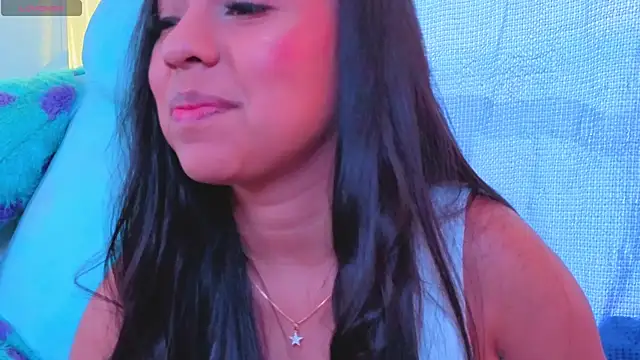 Dulcerouss__ - show boobs + 1 min control