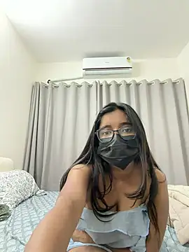 FeistyMideast - I’m finally back after little break💕