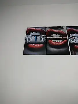 DownsonMia - SPREAD PUSSY 😏MIA
