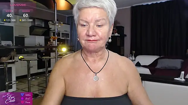 Roxana_brooks - wiggle my ass