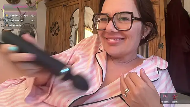 MrsMelia - toy control 5 min