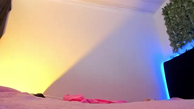 Liam_topson - ride dildo