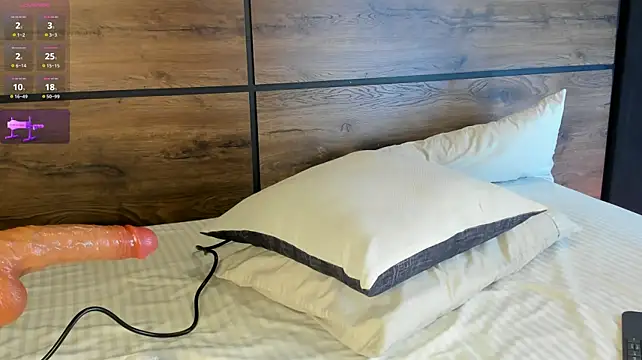 Alexamonroe_ - AMAZING ORGASM! SQUIRT AT GOAL! 55 Fav!