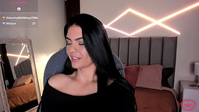 Veronicalanx1 - make juicy my tigth pussy with fingers