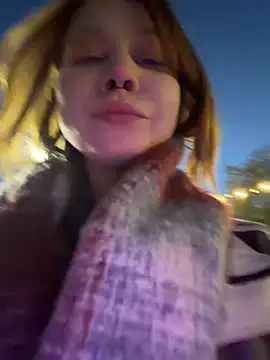 SlavicCandy - touch pussy + toy control 2 min