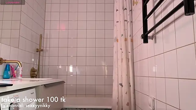Sexxynikky - lush in pussy