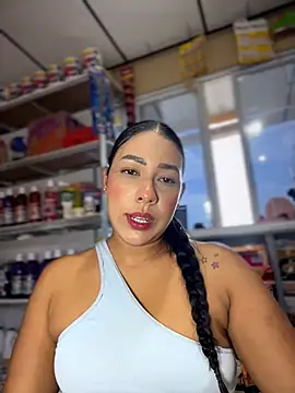 Sammyqueenx21 - happy bhirtday boobs x 2 girls