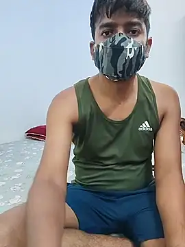 Your___Riya - Flash ass hole in public 😘🥰🥰