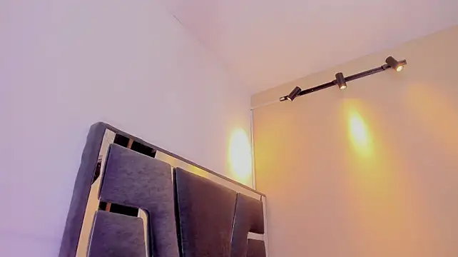 Abby_Moss2