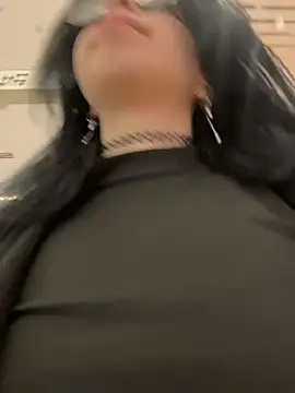LishuMeow - TAKE OFF TOP+ PANTIES IN FITTING